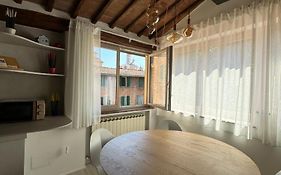 Teresa 91, appartamento incantevole con camino